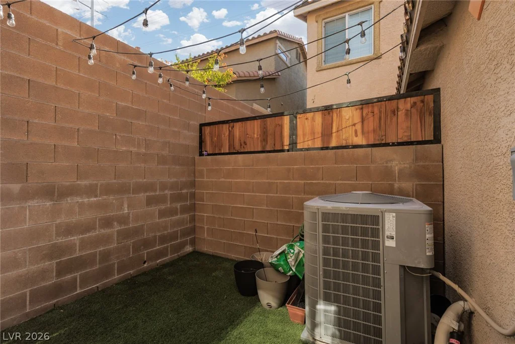 4046 Sparrow Rock, Las Vegas, NV 89129