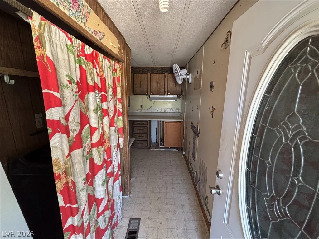 1301 Manse, Pahrump, NV 89048