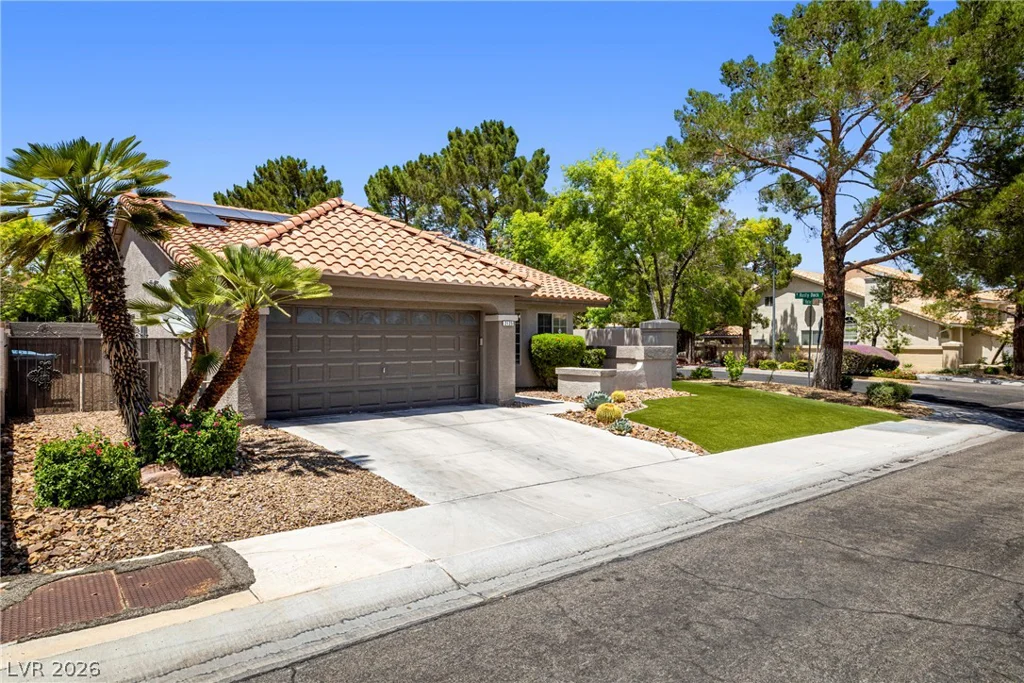 2125 Harbor Cliff, Las Vegas, NV 89128