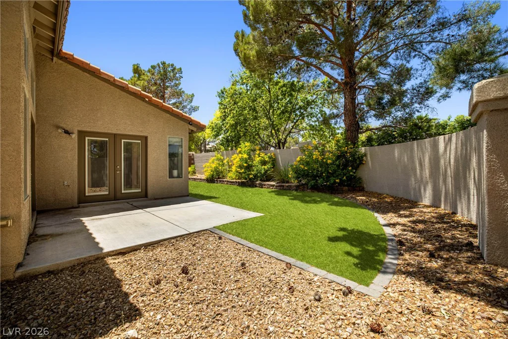 2125 Harbor Cliff, Las Vegas, NV 89128
