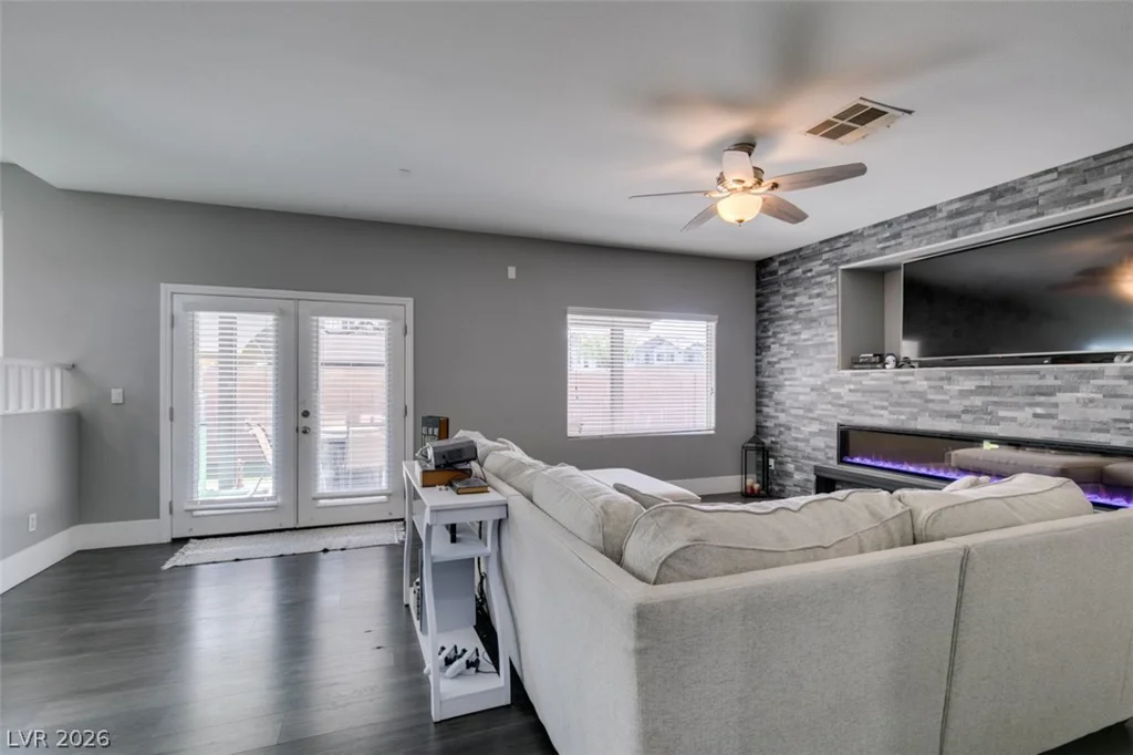 512 Beaconwood, Henderson, NV 89052