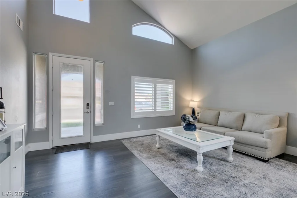 512 Beaconwood, Henderson, NV 89052
