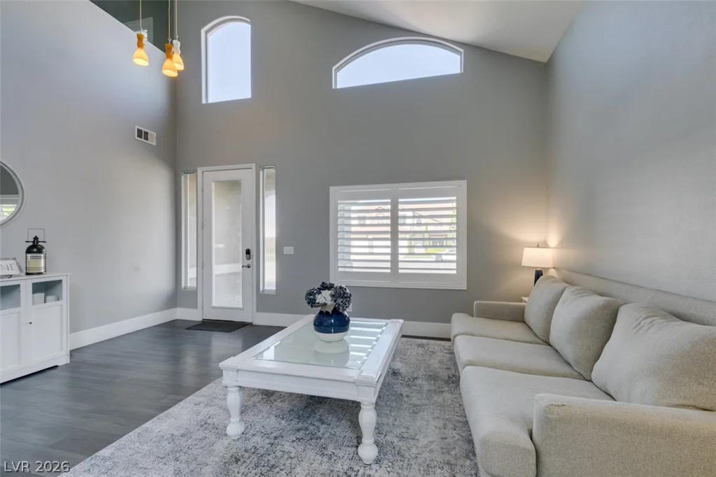 512 Beaconwood, Henderson, NV 89052