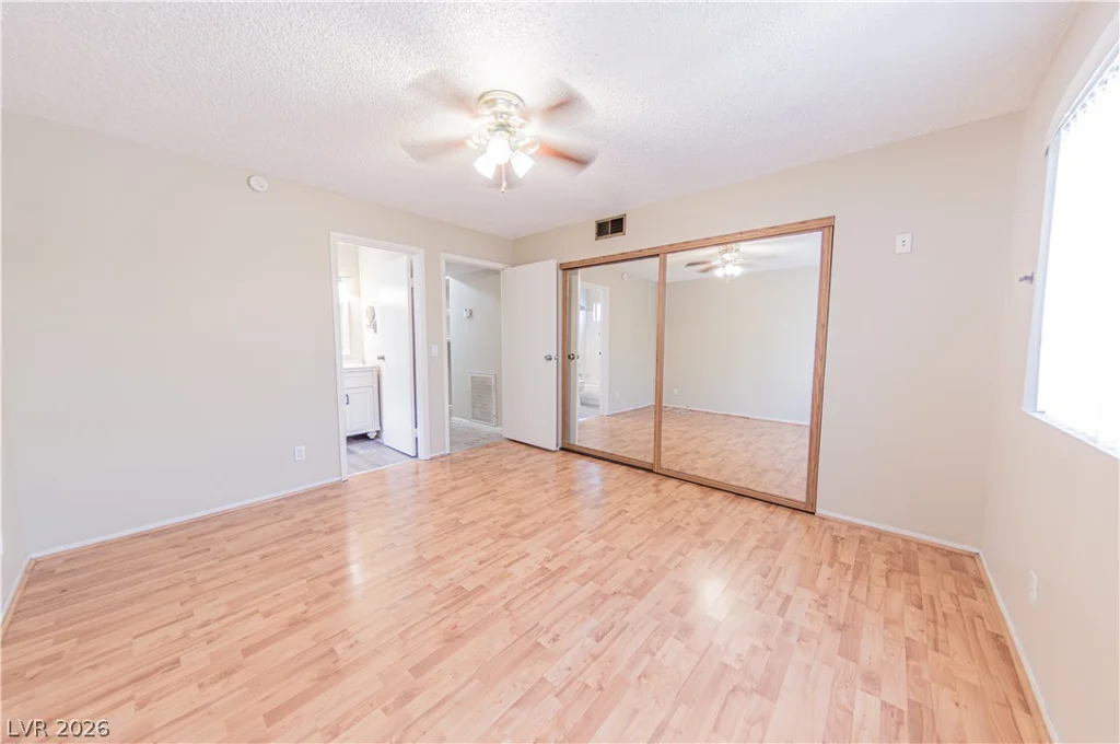 1729 Jupiter, Las Vegas, NV 89119