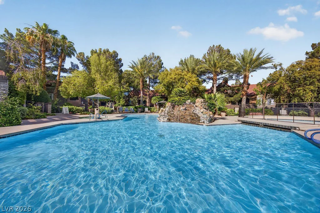 2200 Fort Apache, Las Vegas, NV 89117