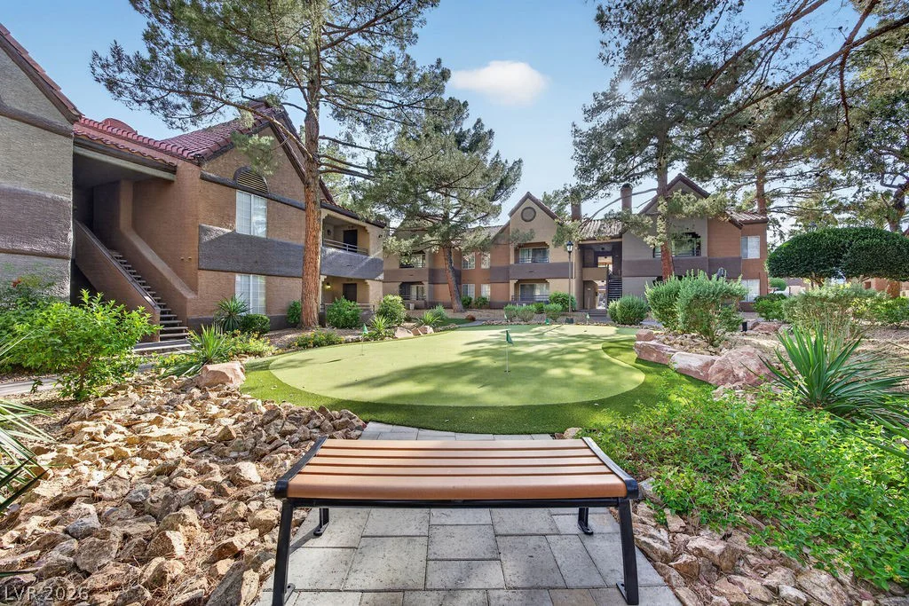 2200 Fort Apache, Las Vegas, NV 89117