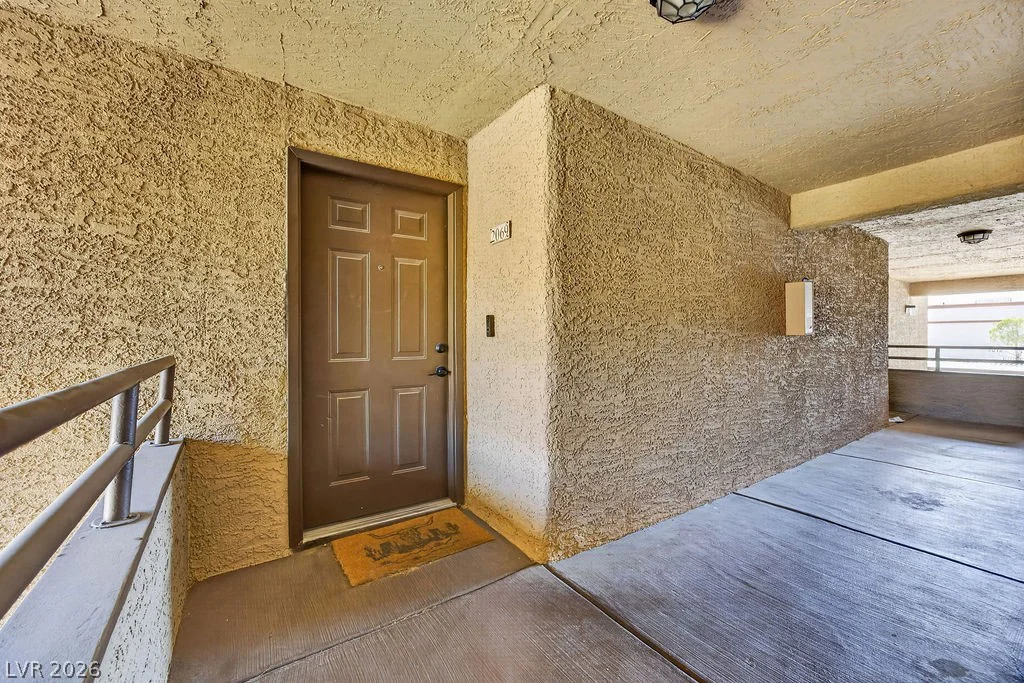 2200 Fort Apache, Las Vegas, NV 89117