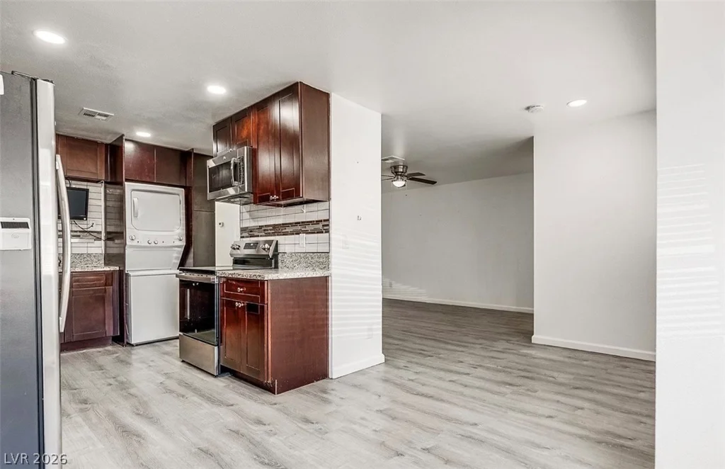 6208 Ilanos, Las Vegas, NV 89108