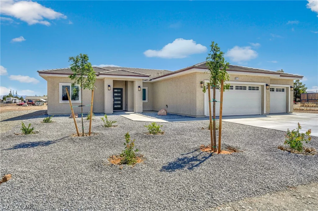 1671 Iguana, Pahrump, NV 89048