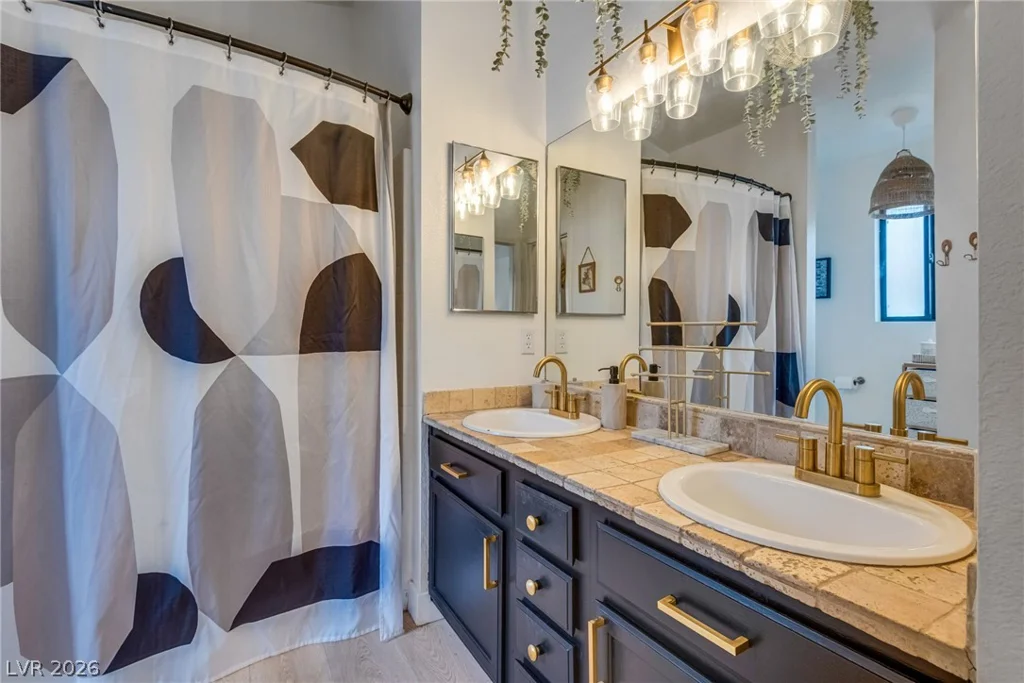 8212 Ogee, Las Vegas, NV 89145