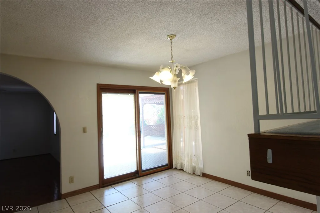 3320 Delderfield, Las Vegas, NV 89121