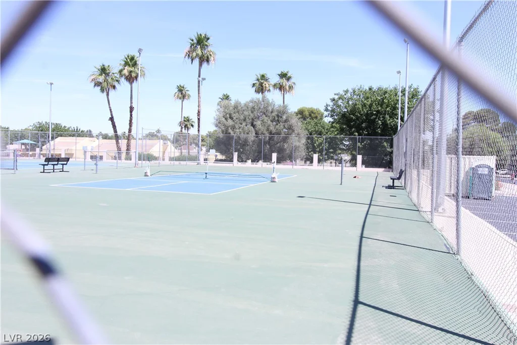 3320 Delderfield, Las Vegas, NV 89121