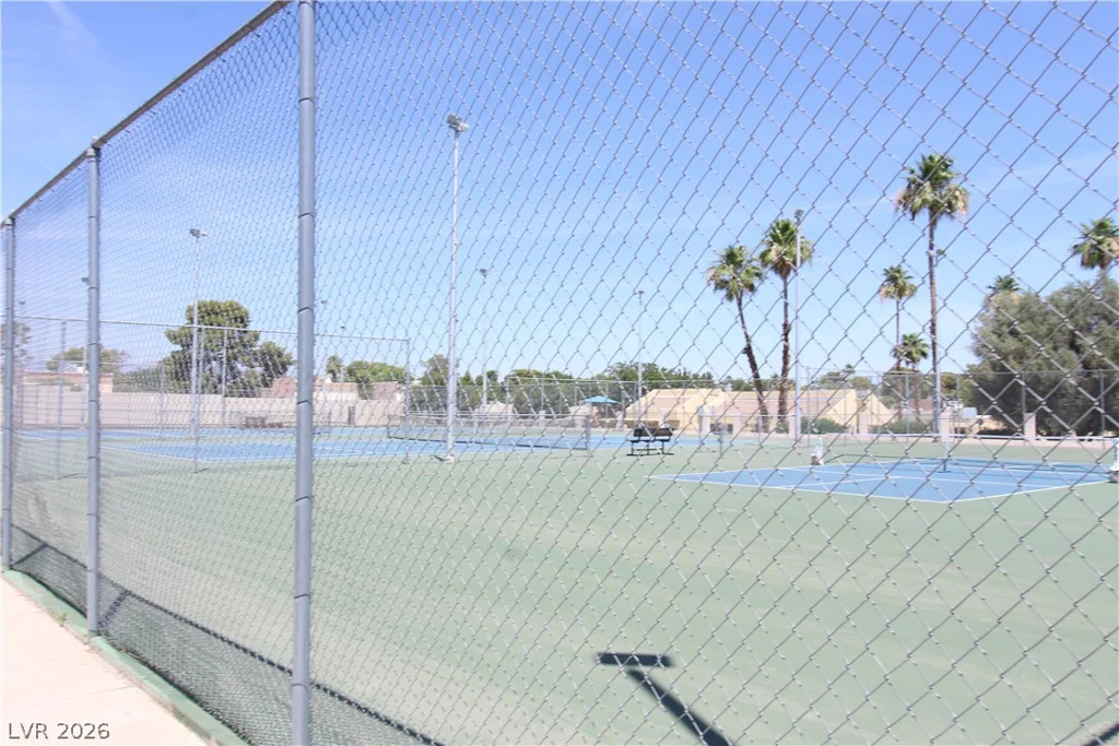 3320 Delderfield, Las Vegas, NV 89121