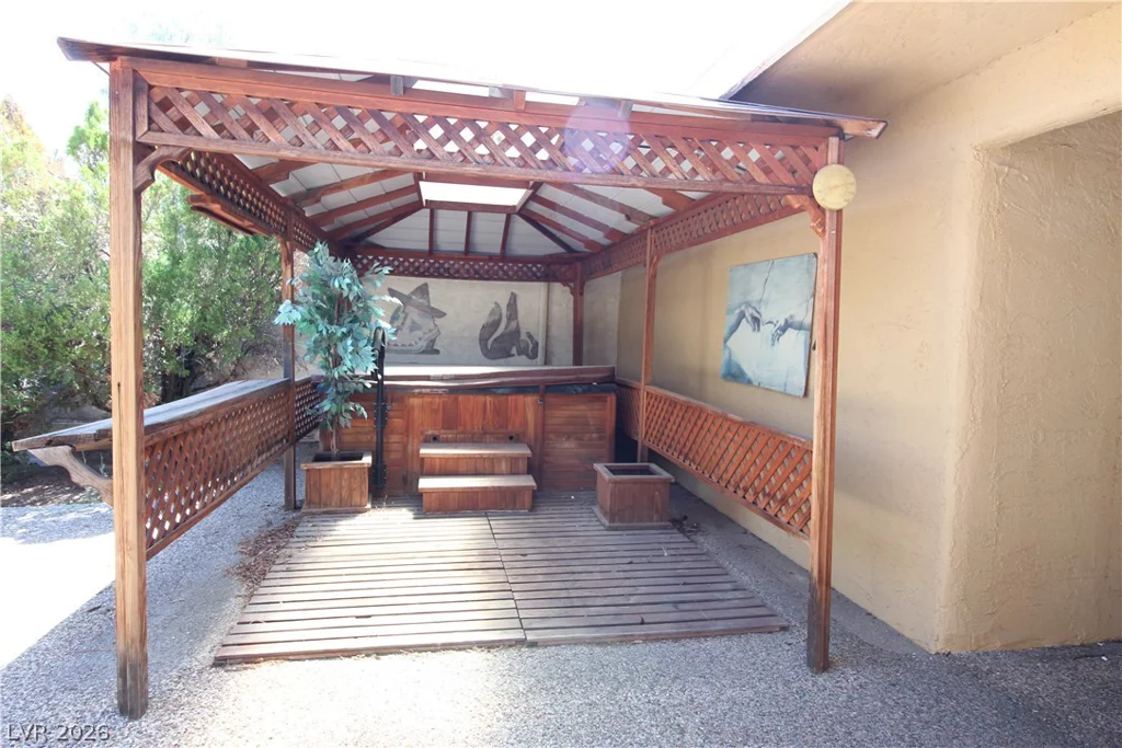 3320 Delderfield, Las Vegas, NV 89121
