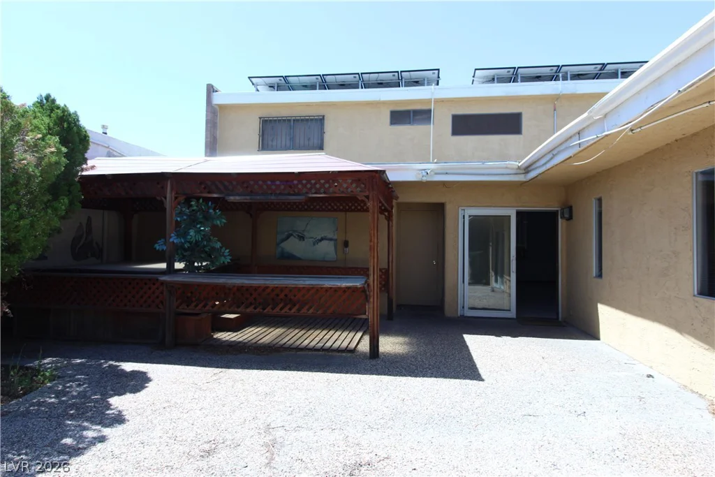 3320 Delderfield, Las Vegas, NV 89121