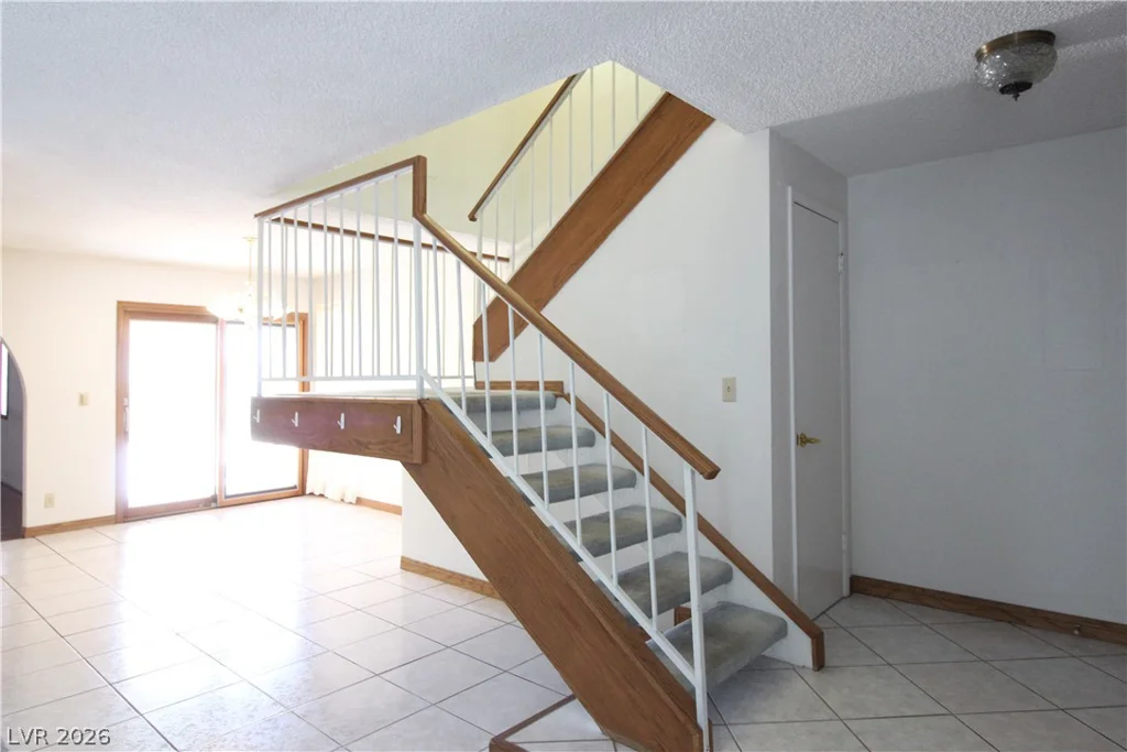 3320 Delderfield, Las Vegas, NV 89121
