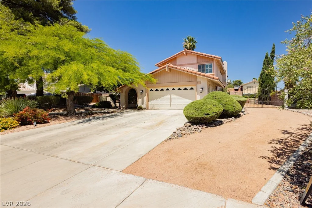 956 Eldorado, Las Vegas, NV 89123