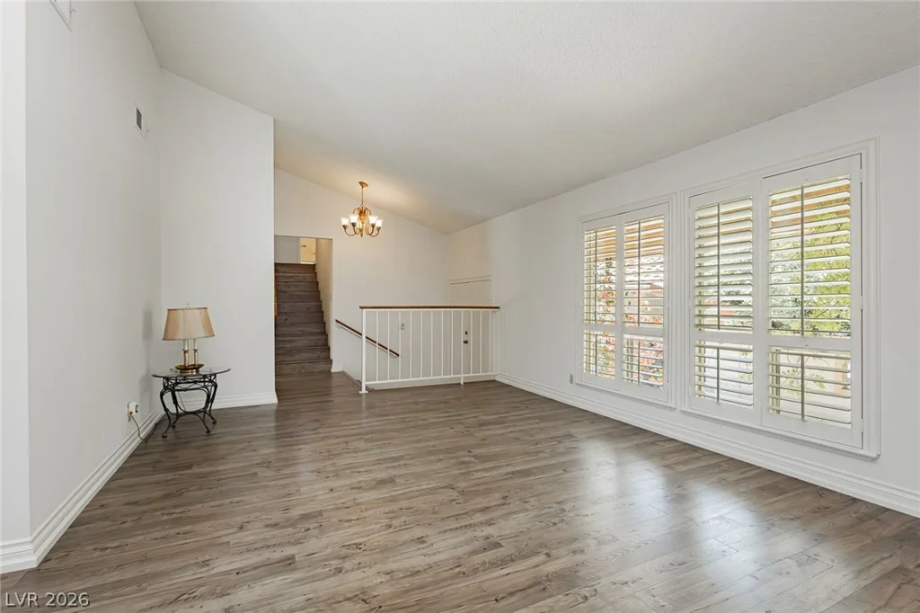 956 Eldorado, Las Vegas, NV 89123