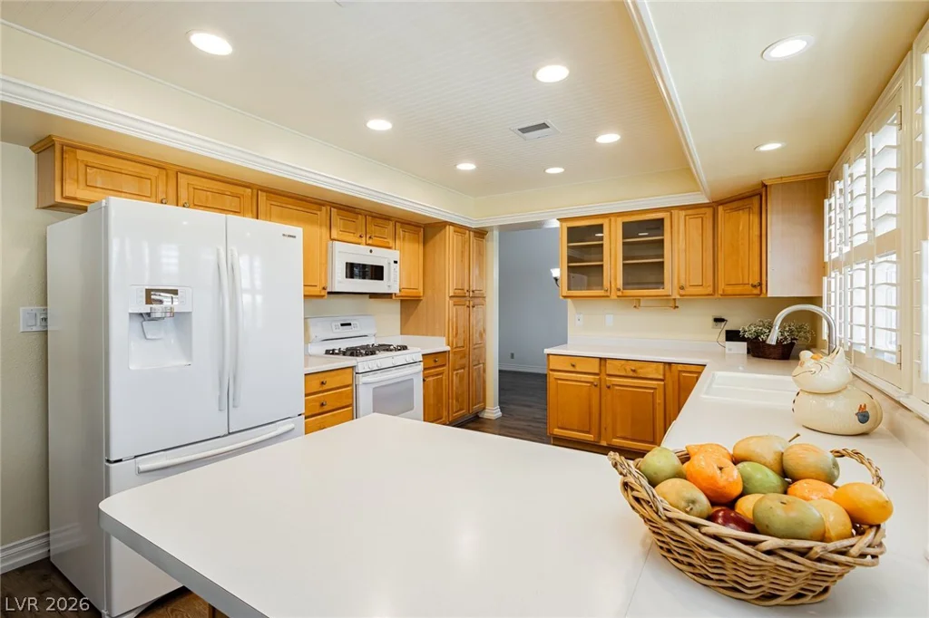 956 Eldorado, Las Vegas, NV 89123
