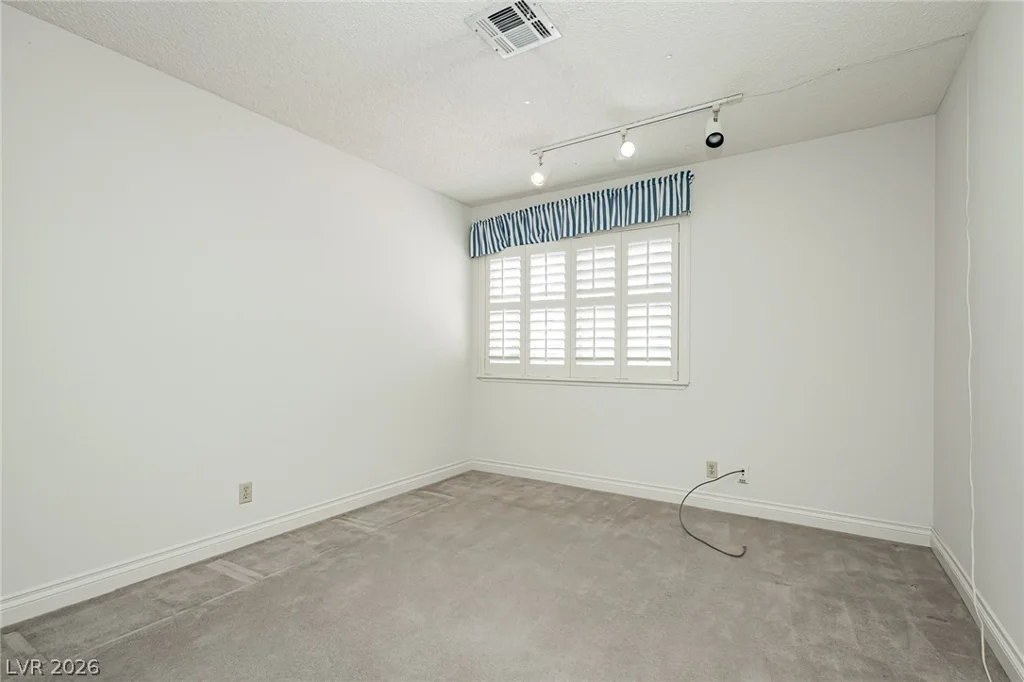 956 Eldorado, Las Vegas, NV 89123