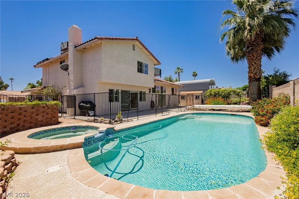 956 Eldorado, Las Vegas, NV 89123