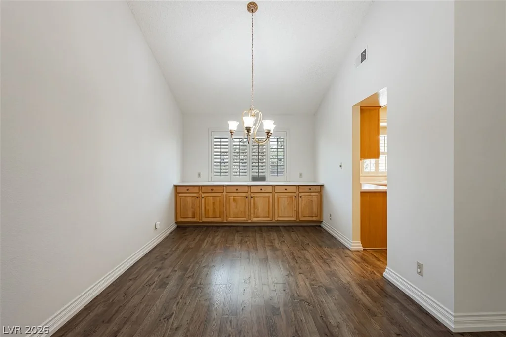 956 Eldorado, Las Vegas, NV 89123