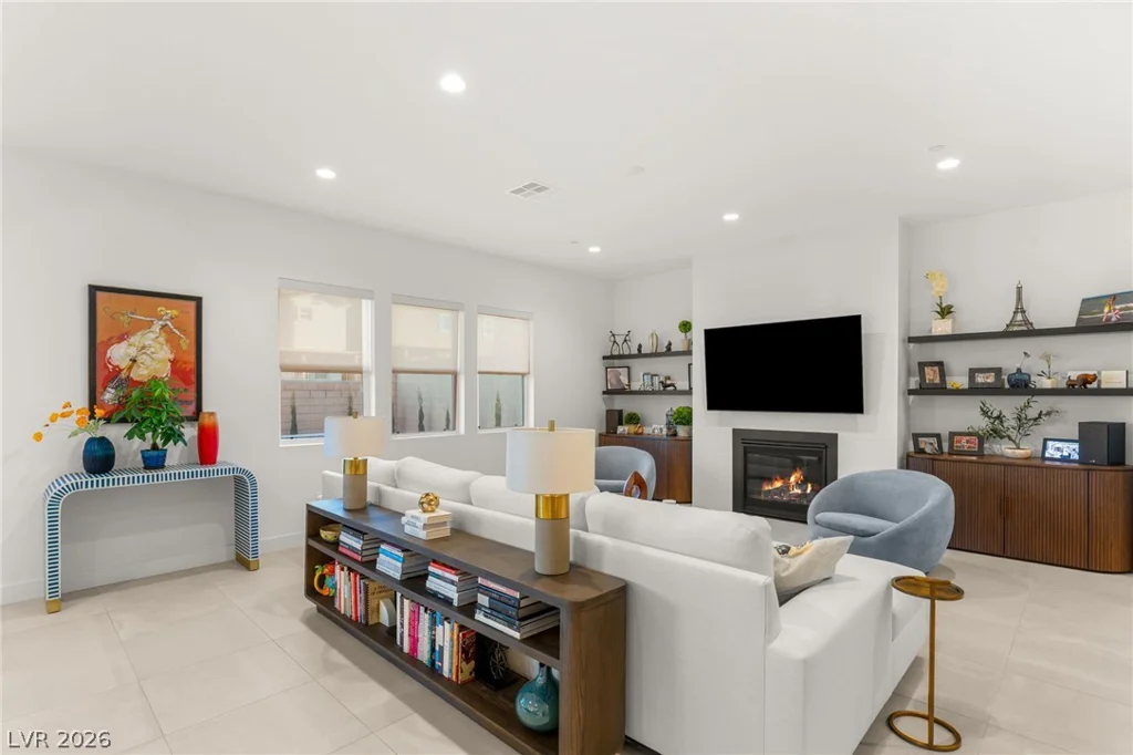 10357 Terra Landings, Las Vegas, NV 89166
