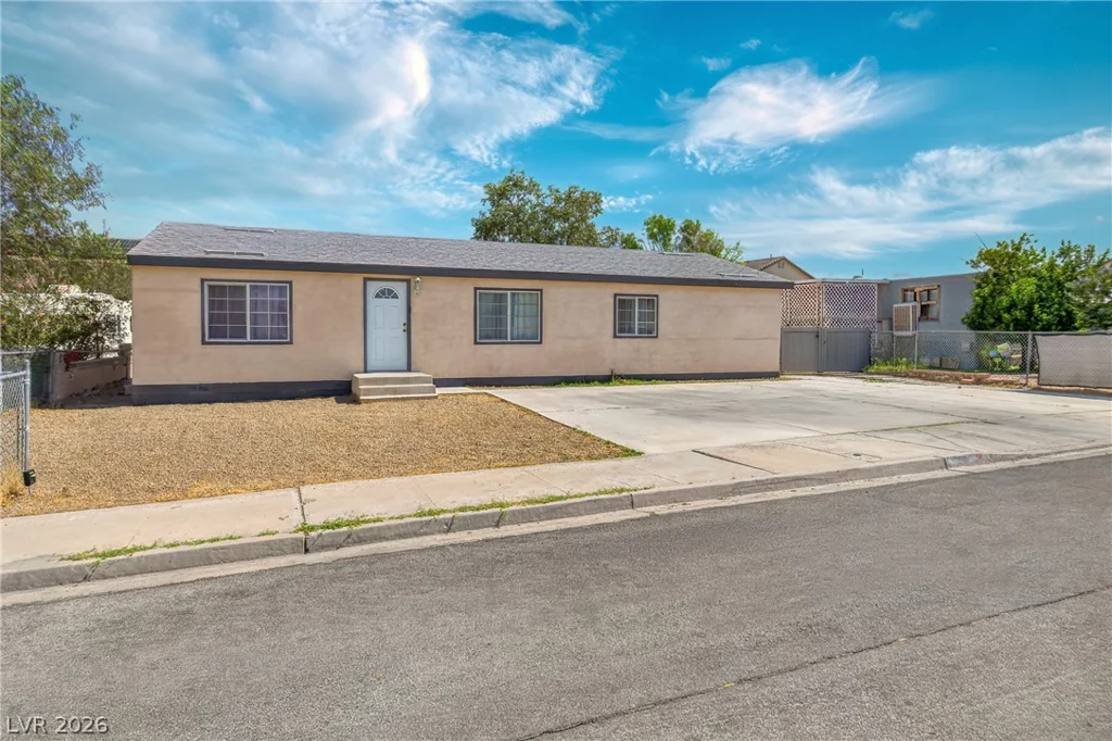 6100 Bluehill, Las Vegas, NV 89156