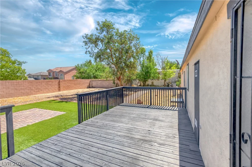 6100 Bluehill, Las Vegas, NV 89156