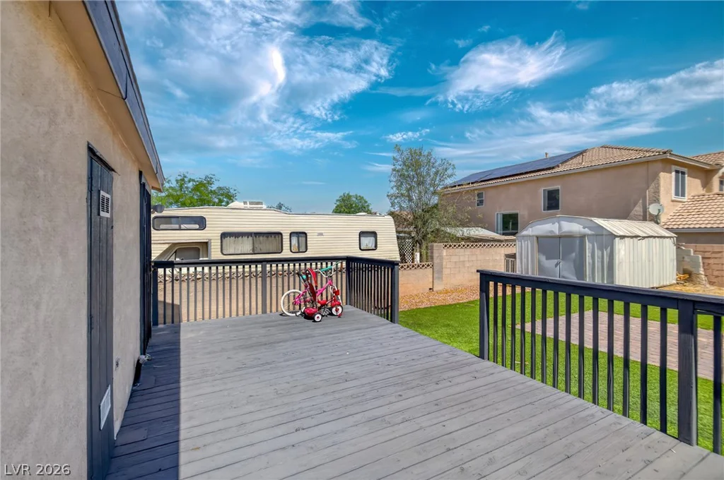 6100 Bluehill, Las Vegas, NV 89156
