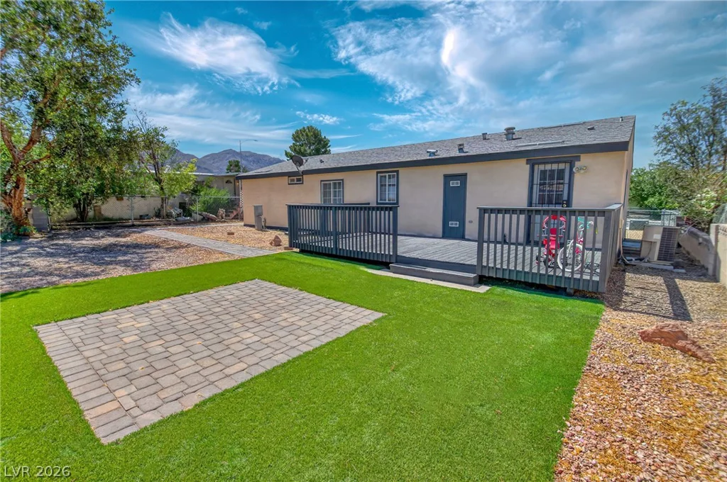 6100 Bluehill, Las Vegas, NV 89156