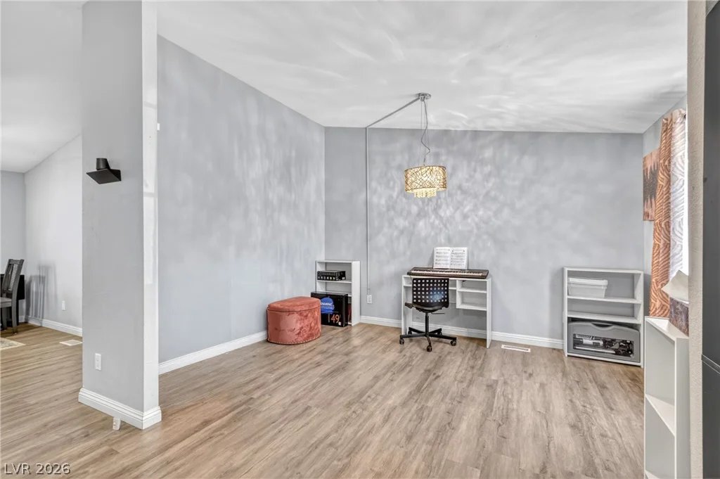 6100 Bluehill, Las Vegas, NV 89156