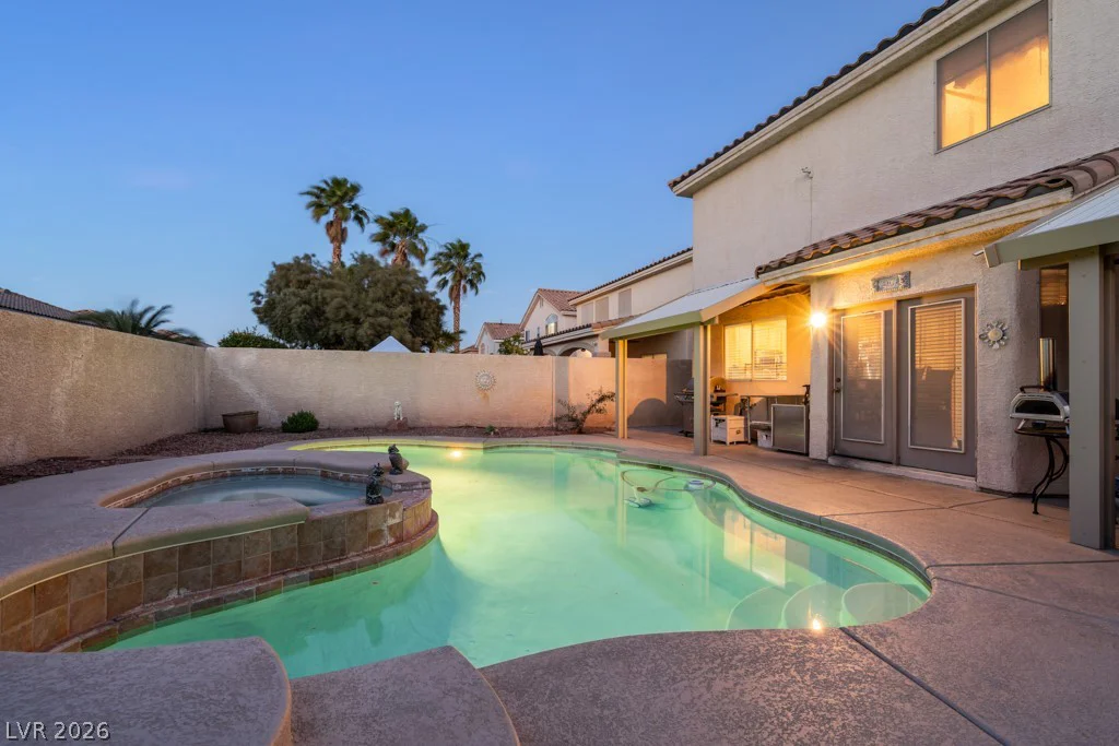 850 Sebastiani, Las Vegas, NV 89123