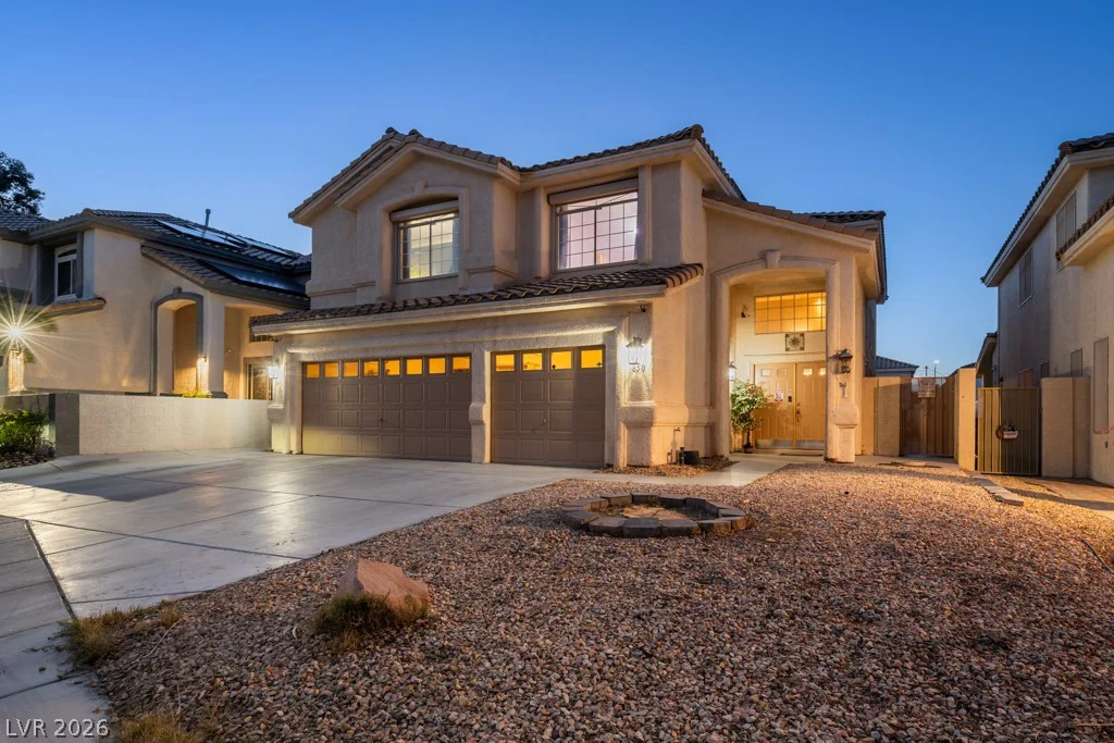 850 Sebastiani, Las Vegas, NV 89123