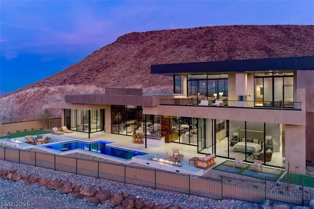 7 Stoneshead, Henderson, NV 89012