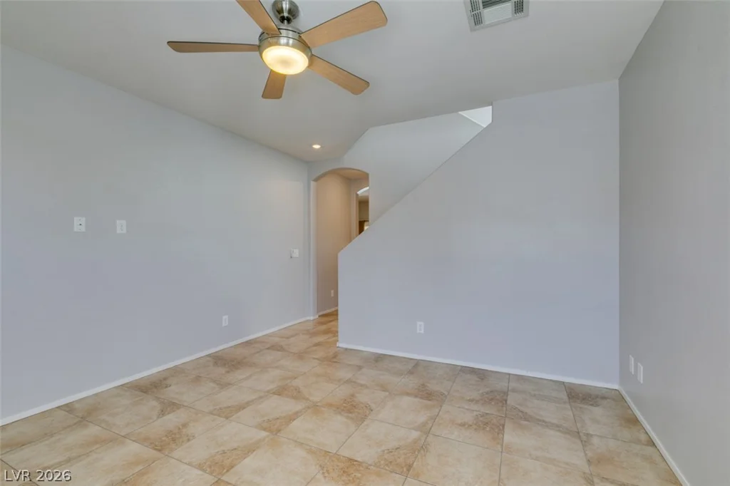 10648 Bandera Mountain, Las Vegas, NV 89166