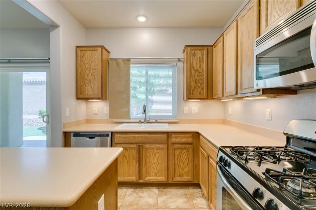 10648 Bandera Mountain, Las Vegas, NV 89166