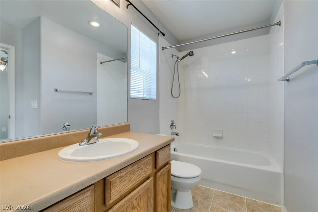 10648 Bandera Mountain, Las Vegas, NV 89166