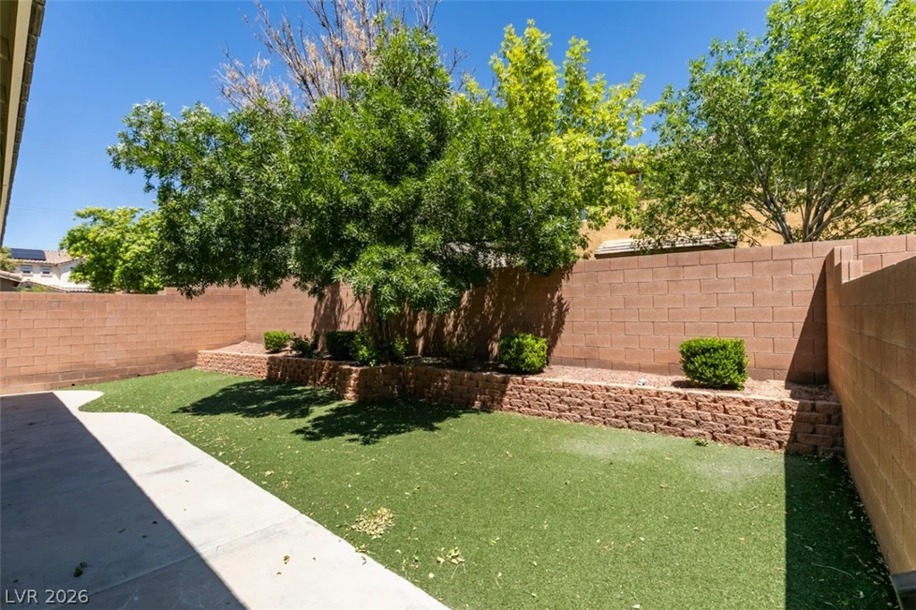10648 Bandera Mountain, Las Vegas, NV 89166