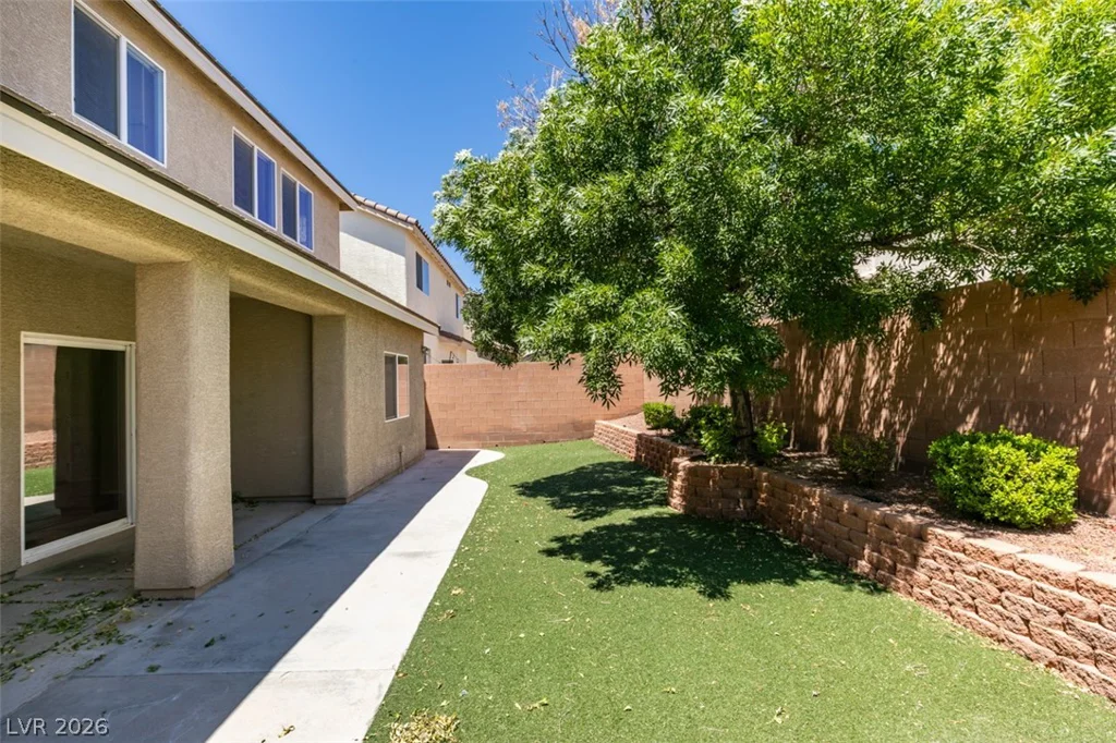 10648 Bandera Mountain, Las Vegas, NV 89166