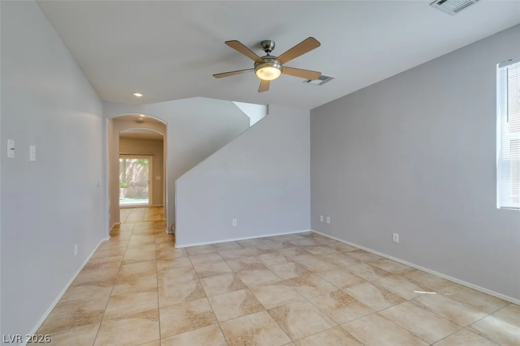 10648 Bandera Mountain, Las Vegas, NV 89166