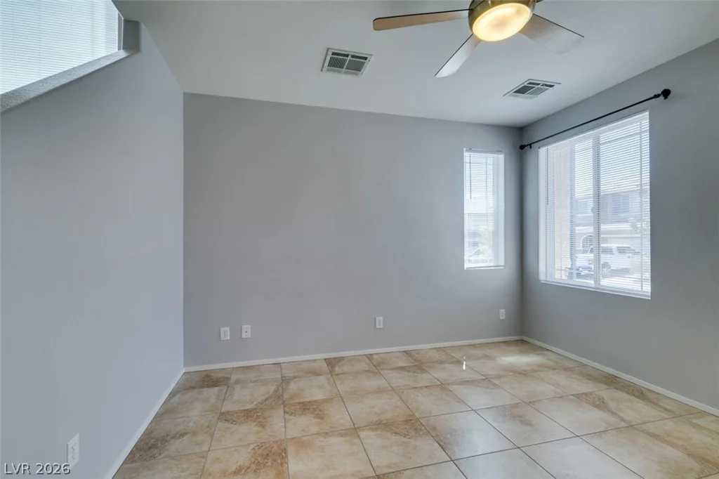 10648 Bandera Mountain, Las Vegas, NV 89166