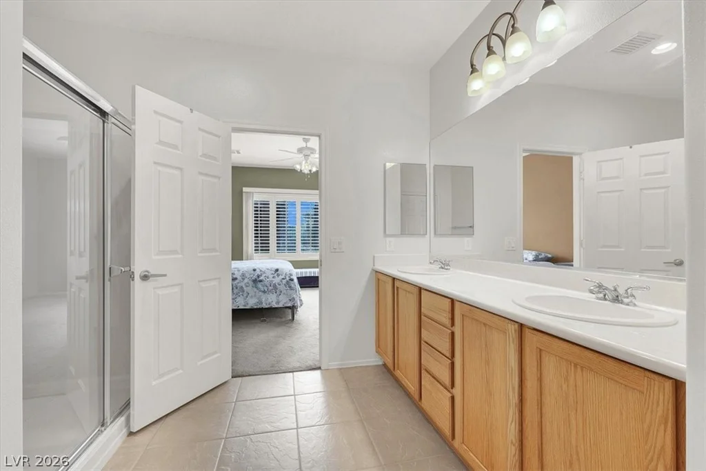 2101 Sawtooth Mountain, Henderson, NV 89044