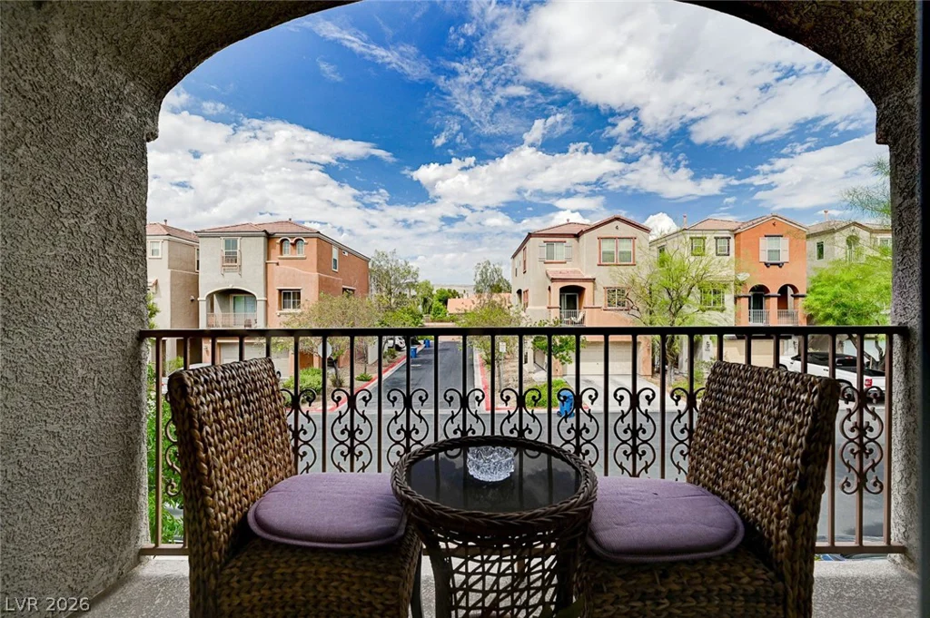 4738 Cortina Rancho, Las Vegas, NV 89147