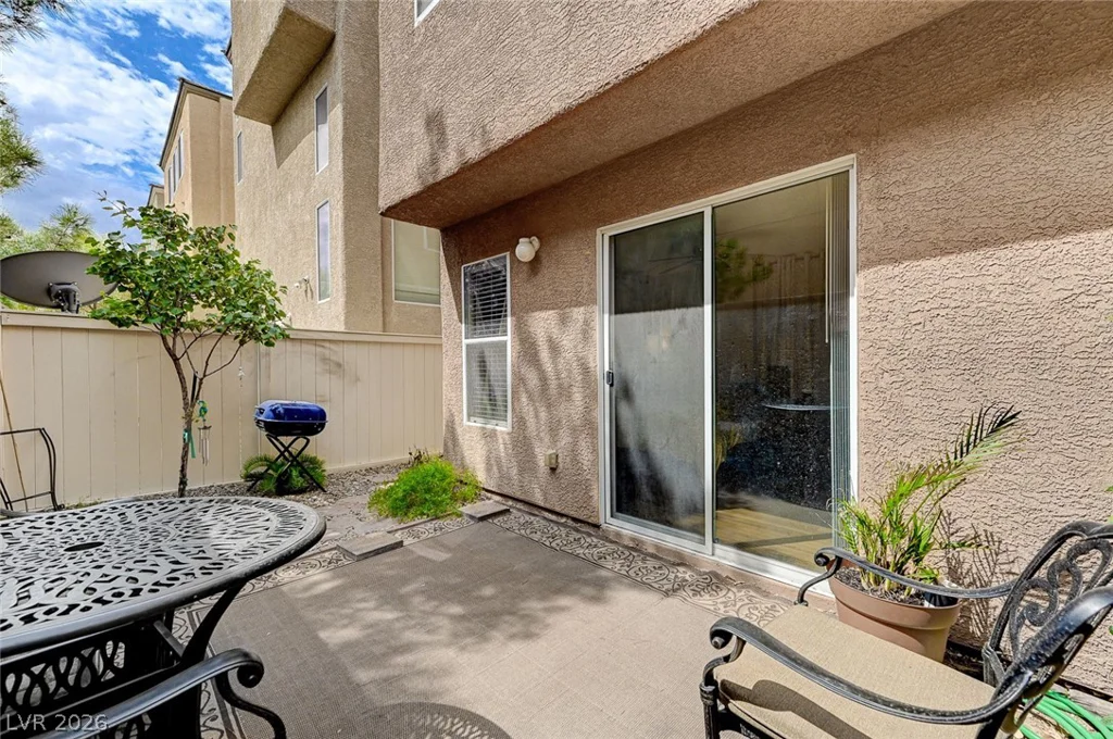 4738 Cortina Rancho, Las Vegas, NV 89147