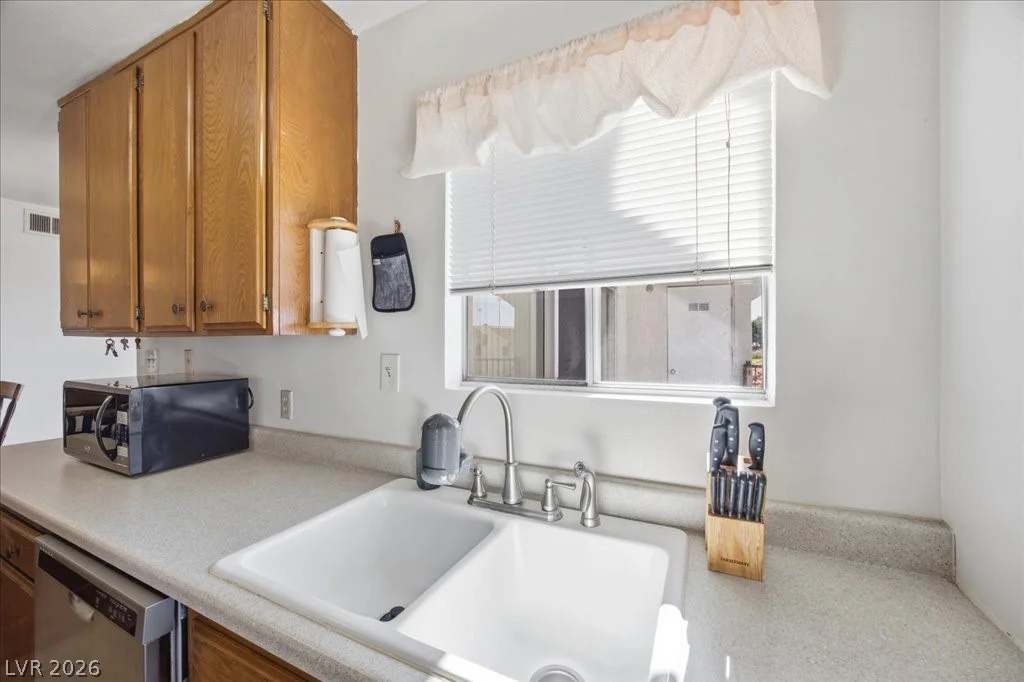 870 Avenue B, Boulder City, NV 89005