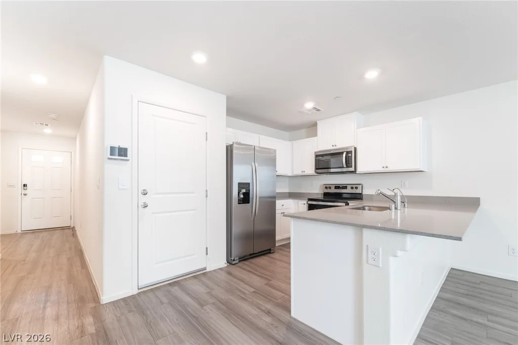 9935 Daffodil Hills, Las Vegas, NV 89141