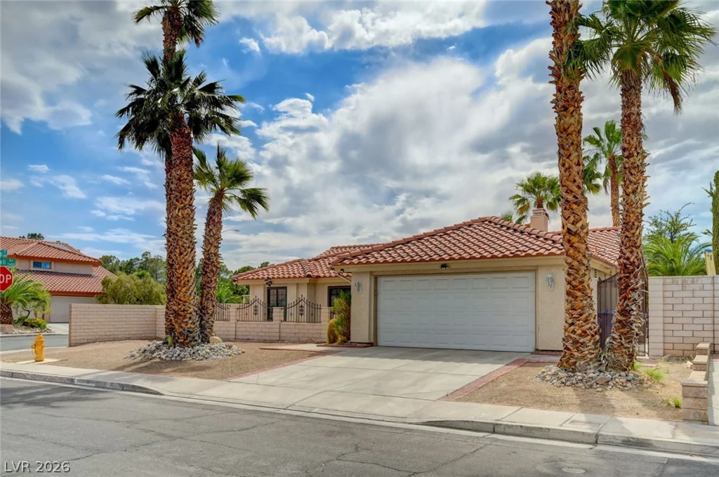 4865 Illustrious, Las Vegas, NV 89147