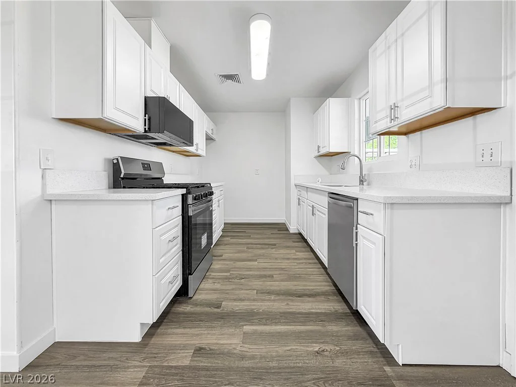 2937 Webster, North Las Vegas, NV 89030