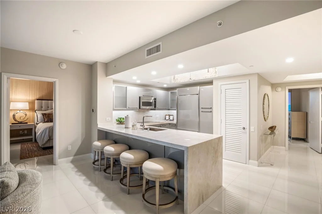 222 Karen, Las Vegas, NV 89109